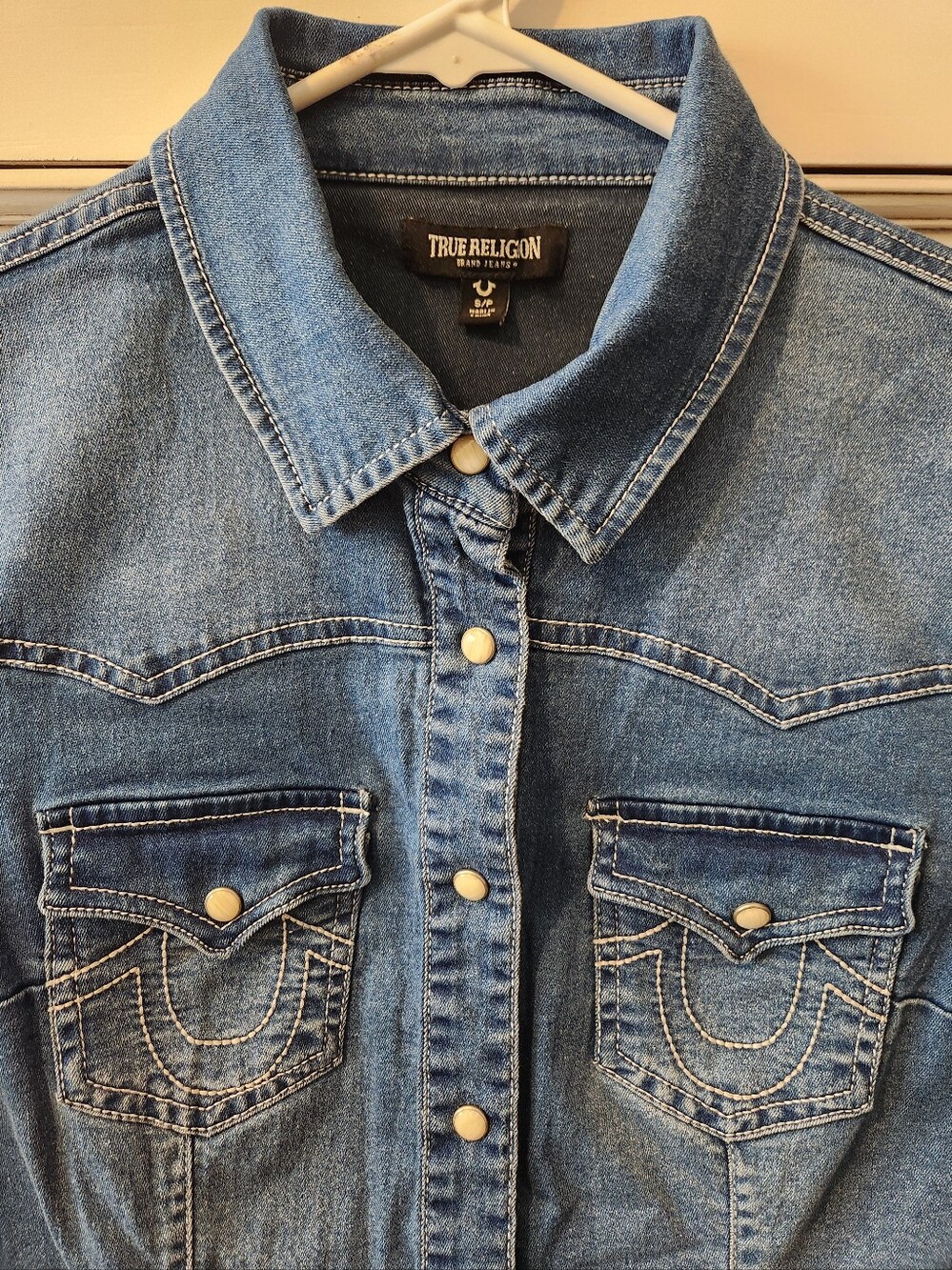 True Religion Women's Light Blue Denim Shirt Jacket